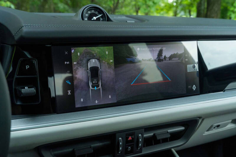 2025 Porsche Cayenne Coupe