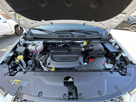 2024 Chrysler Pacifica Touring