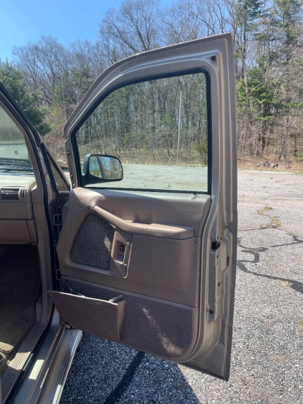 1997 Ford Aerostar XLT