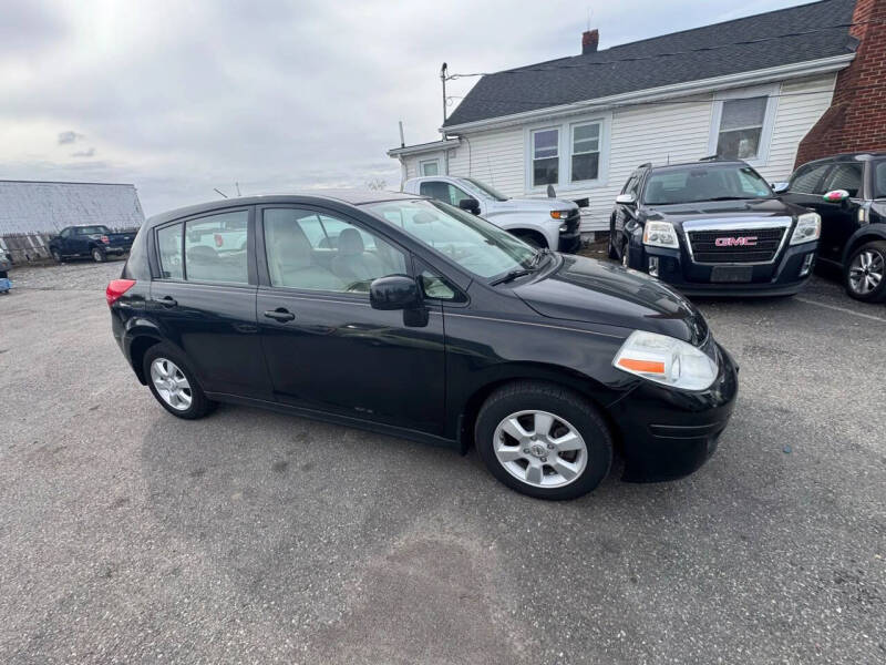 2009 Nissan Versa 1.8 S