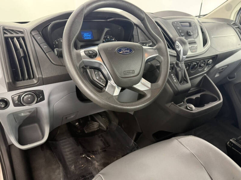 2019 Ford Transit