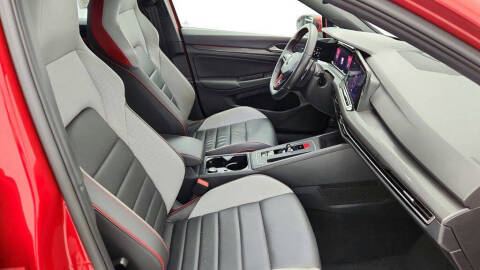 2022 Volkswagen Golf GTI Autobahn