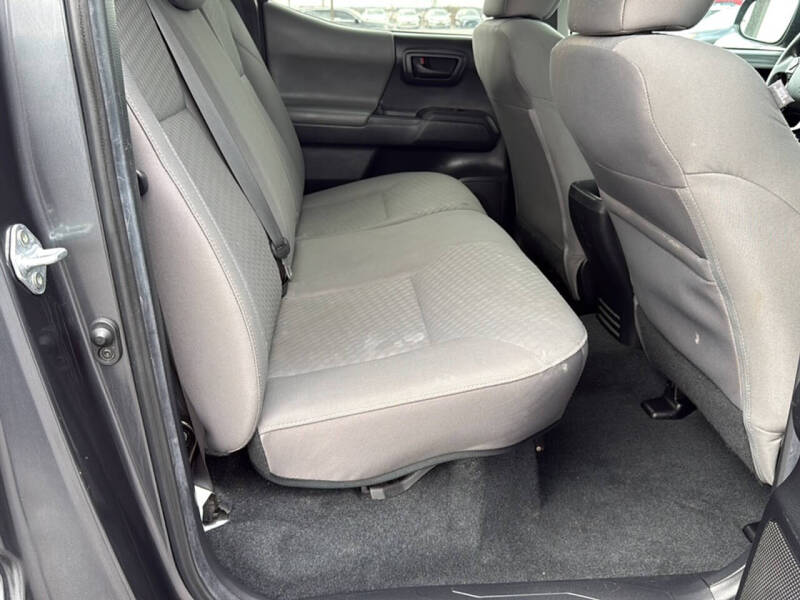 2023 Toyota Tacoma SR V6