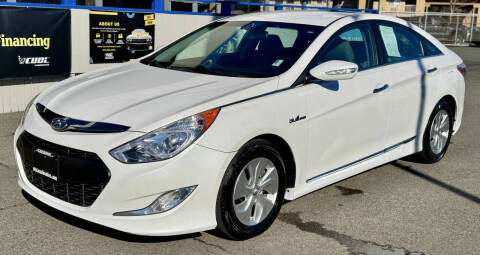 2014 Hyundai Sonata Hybrid for sale at Vista Auto Sales in Lakewood WA