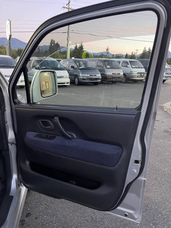 2001 Suzuki Solio