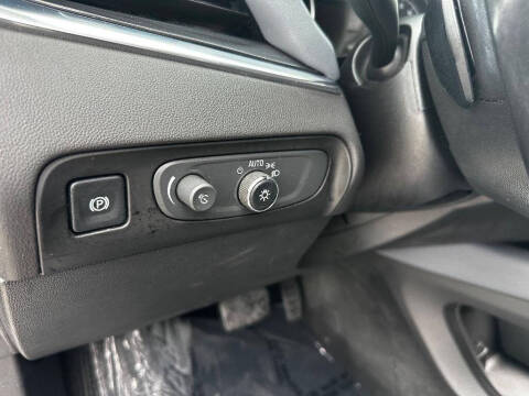 2018 Buick Enclave Essence