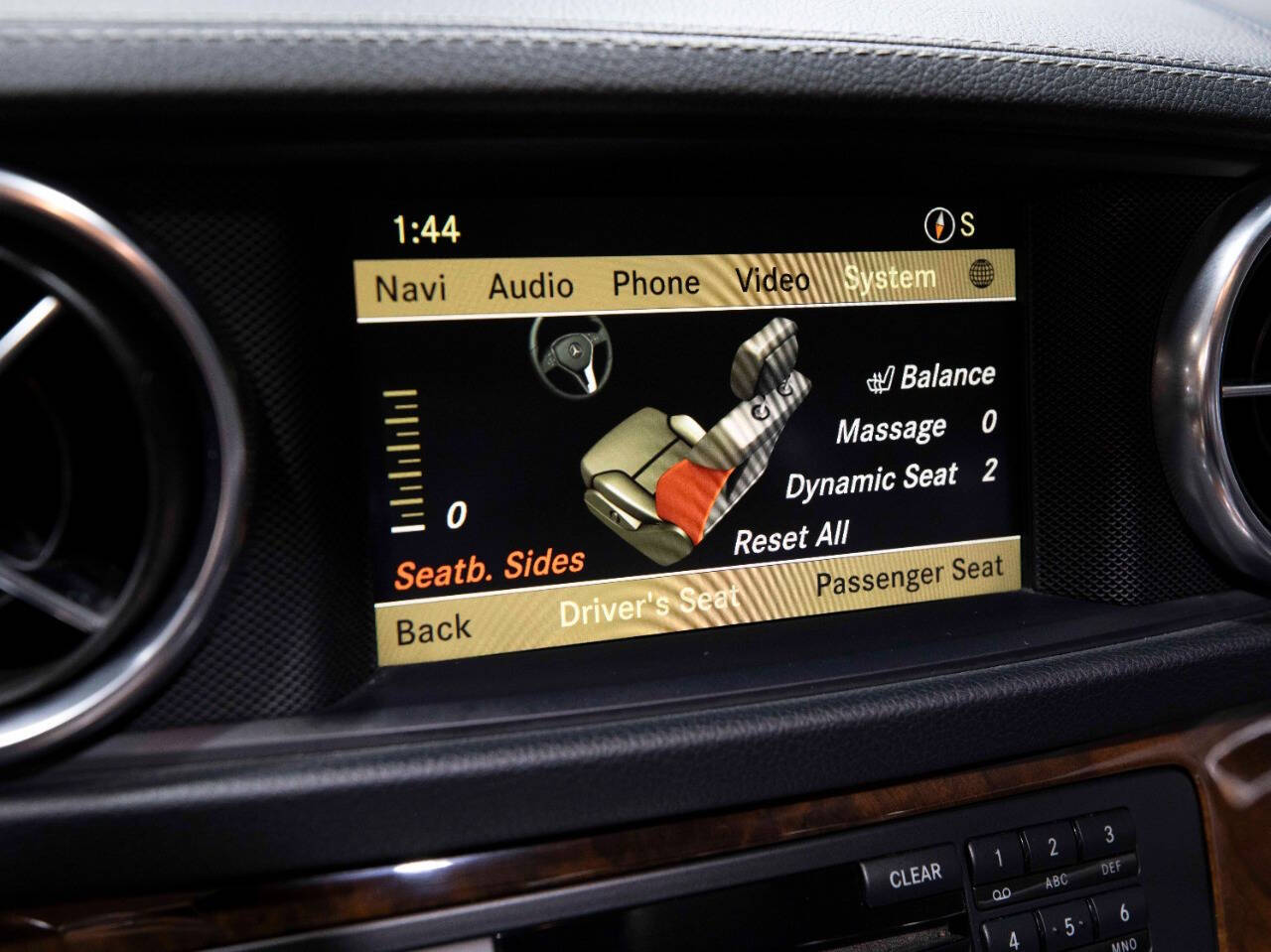 2013 Mercedes-Benz SL-Class 42