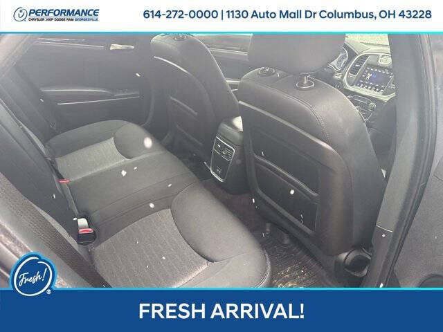 2018 Chrysler 300 Touring