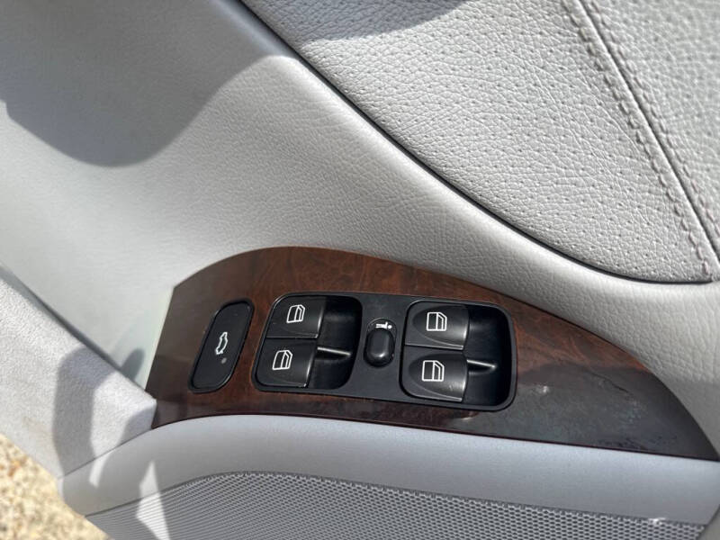 2002 Mercedes-Benz C-Class C 240