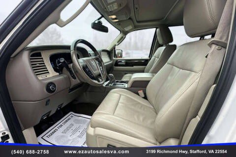2017 Lincoln Navigator Select