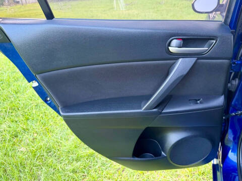 2013 Mazda MAZDA3 i Touring