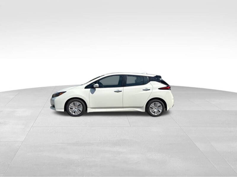Used 2024 Nissan LEAF S with VIN 1N4AZ1BV2RC555056 for sale in Maysville, KY