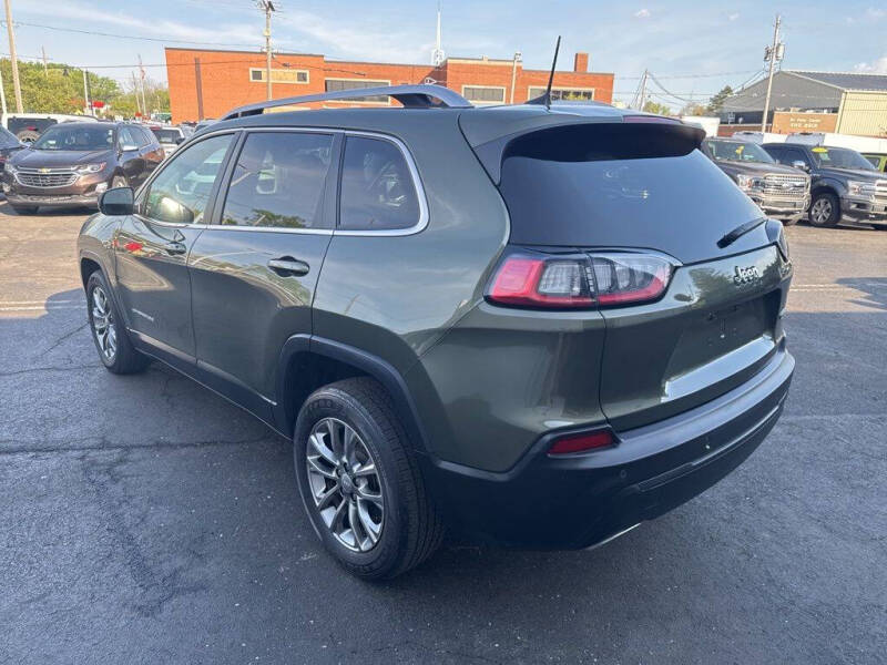 2021 Jeep Cherokee Latitude Lux