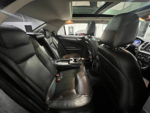 2018 Chrysler 300 Limited