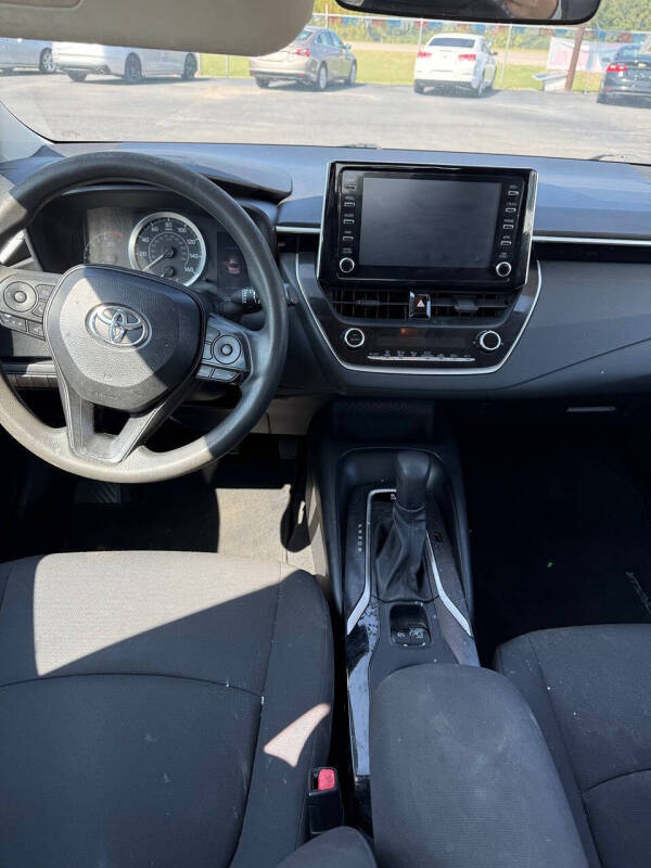 2020 Toyota Corolla LE