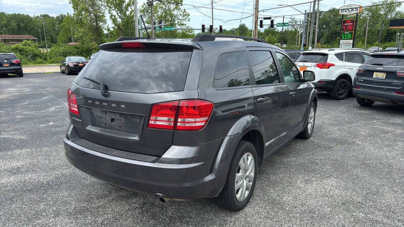 2018 Dodge Journey SE