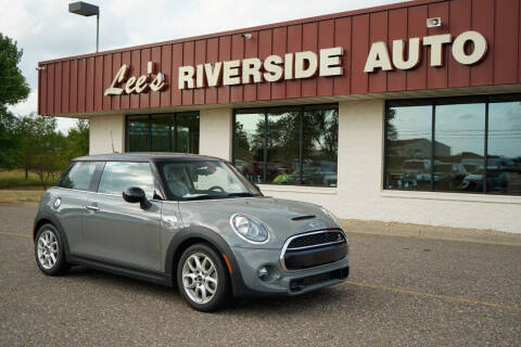 2015 MINI Hardtop 2 Door for sale at Lee's Riverside Auto in Elk River MN