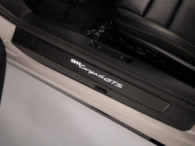 2022 Porsche 911 Targa 4 GTS