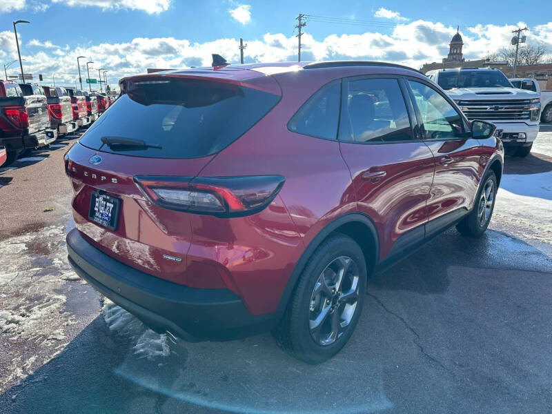 2026 Ford Escape Hybrid ST-Line Select