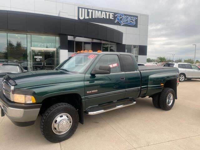 2001 Dodge Ram 3500 for sale at Ultimate Rides in Appleton WI