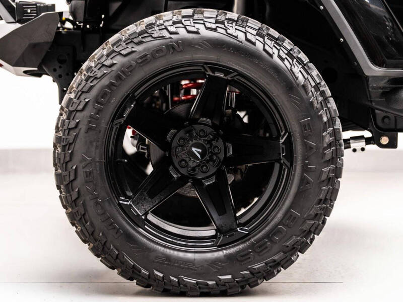 2024 Jeep Gladiator Sport S
