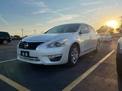 2013 Nissan Altima for sale at Hatimi Auto LLC in Buda TX
