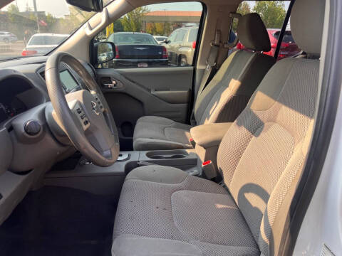 2020 Nissan Frontier S