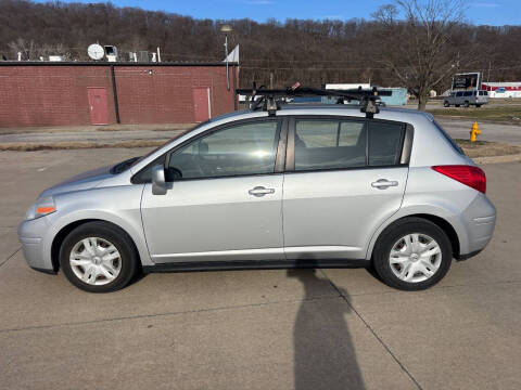 2010 Nissan Versa 1.8 S