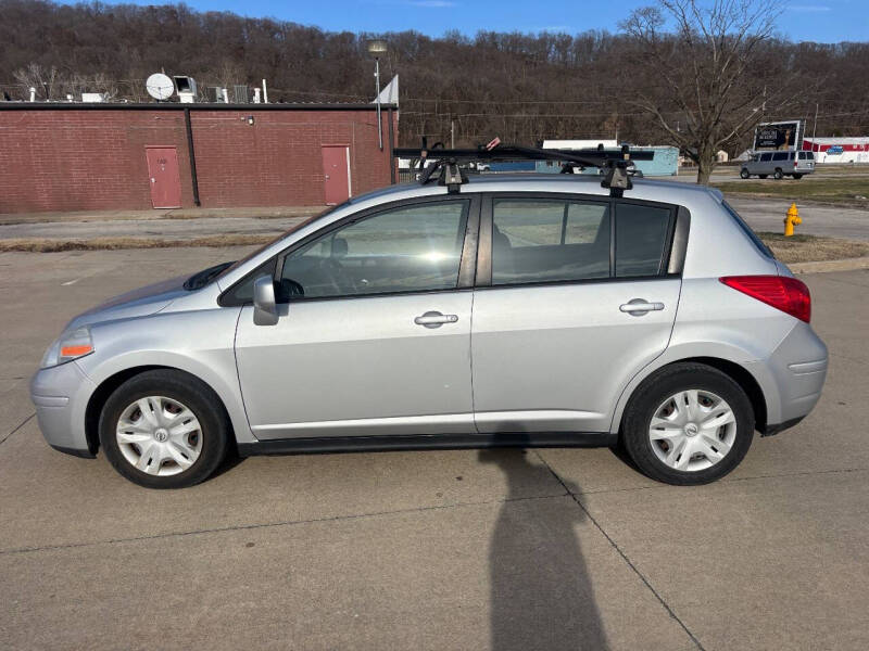 2010 Nissan Versa 1.8 S