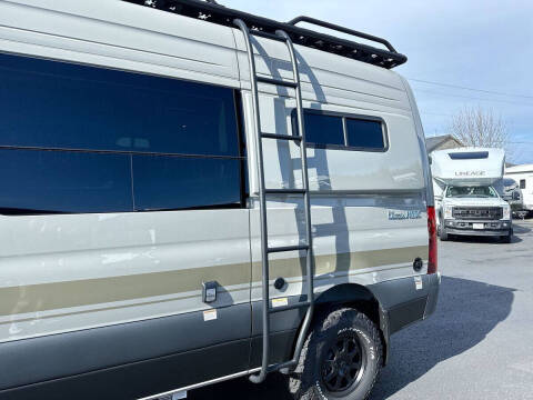 2025 Mercedes-Benz Sprinter