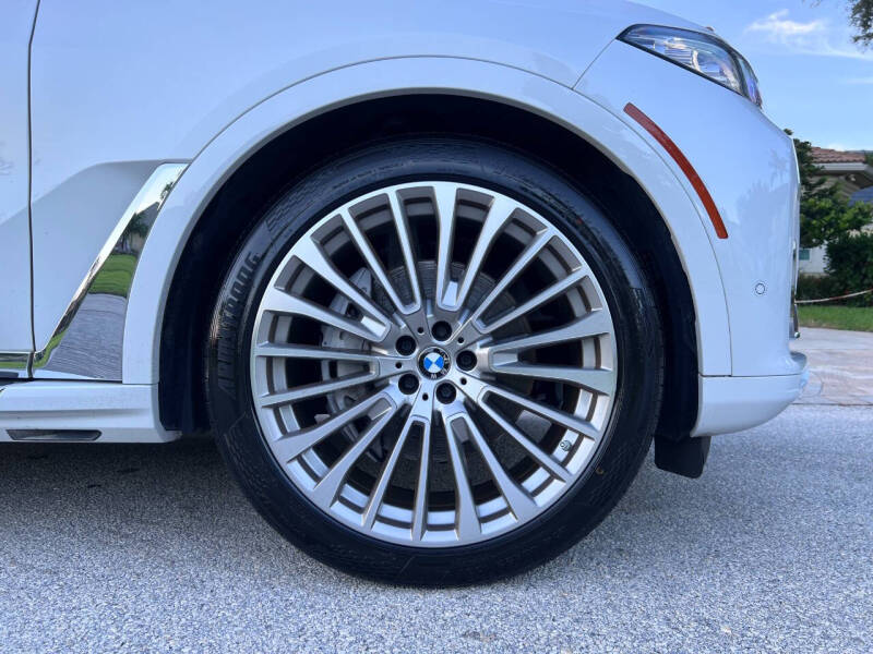 2021 BMW X7 xDrive40i