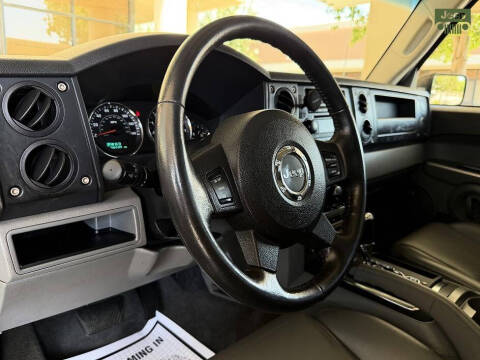 2007 Jeep Commander Sport
