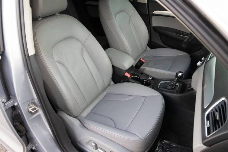 2016 Audi Q3 2.0T Premium Plus