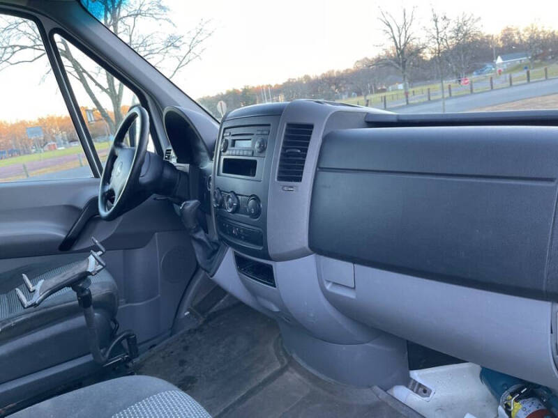 2011 Freightliner Sprinter 2500