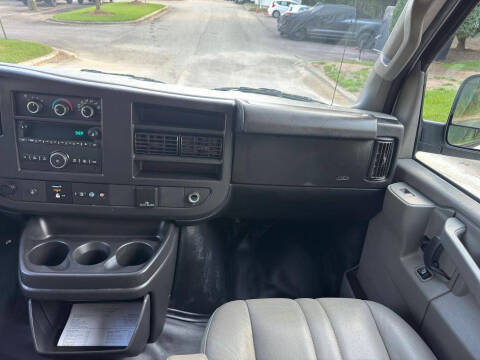 2018 Chevrolet Express LS 3500