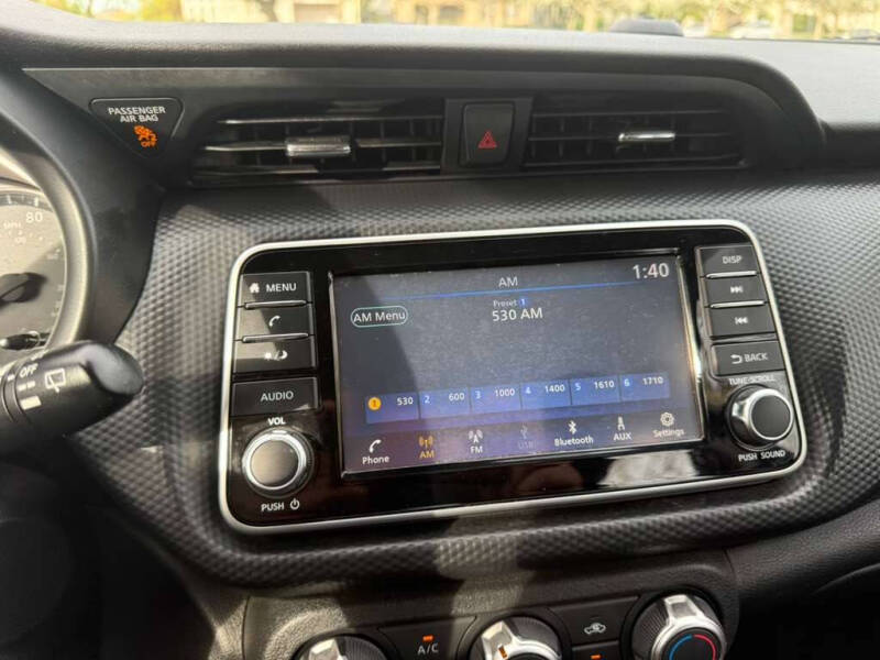 2023 Nissan Kicks S