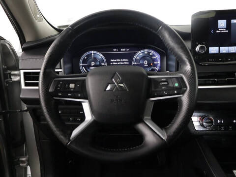 2024 Mitsubishi Outlander PHEV SE