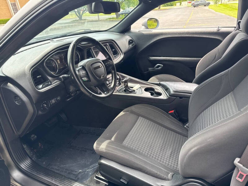 2019 Dodge Challenger SXT