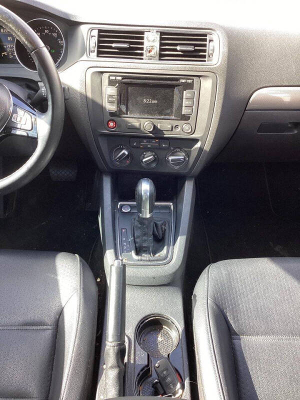 2015 Volkswagen Jetta