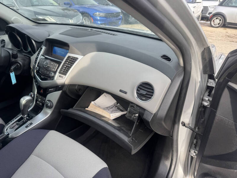 2015 Chevrolet Cruze LS Auto