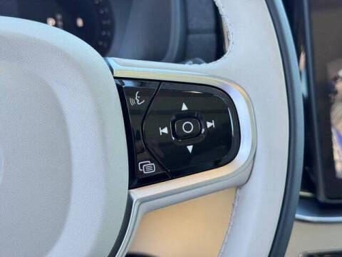 2026 Volvo XC90 B6 Ultra Dark 7P