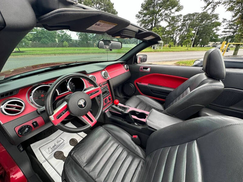 2005 Ford Mustang GT Premium