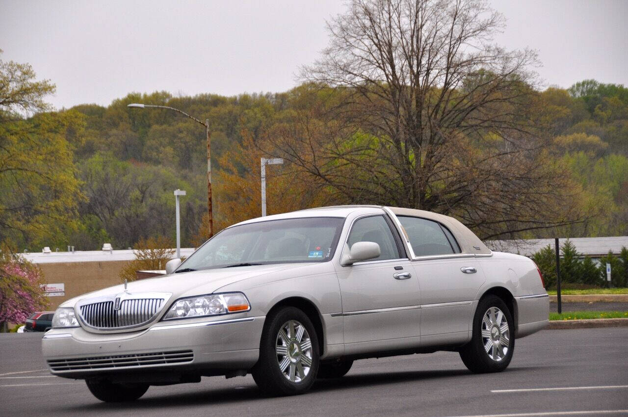 2005 Lincoln Town Car For Sale In Newark, NJ - Carsforsale.com®