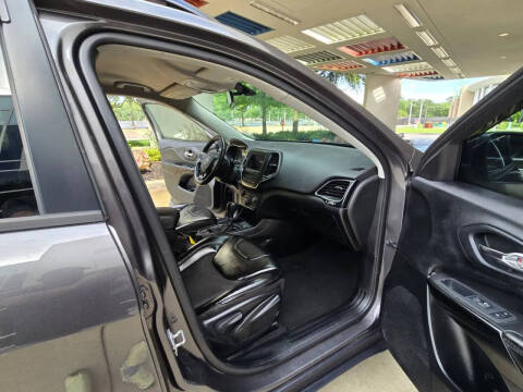 2019 Jeep Cherokee Altitude