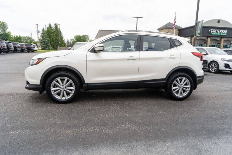 2017 Nissan Rogue Sport SV
