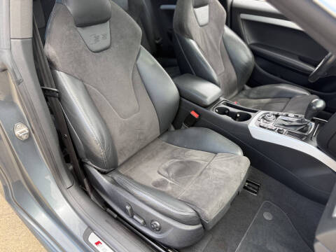 2012 Audi S5 4.2 quattro Prestige