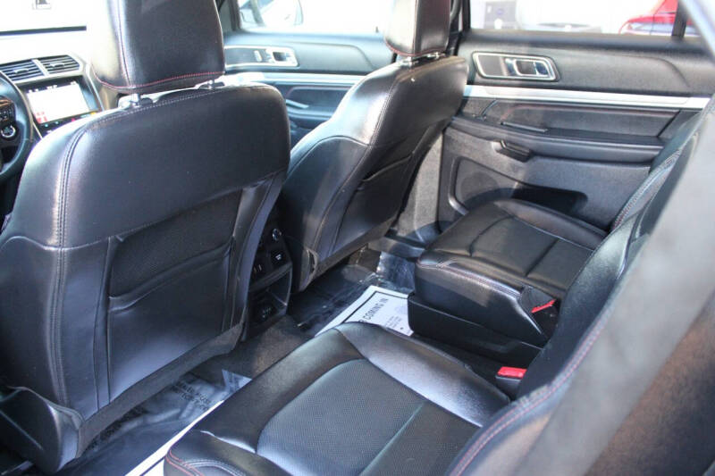 2019 Ford Explorer Sport