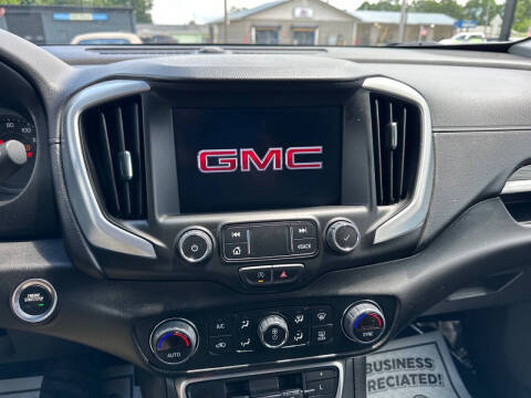 2024 GMC Terrain SLT