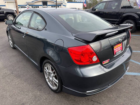 2005 Scion tC