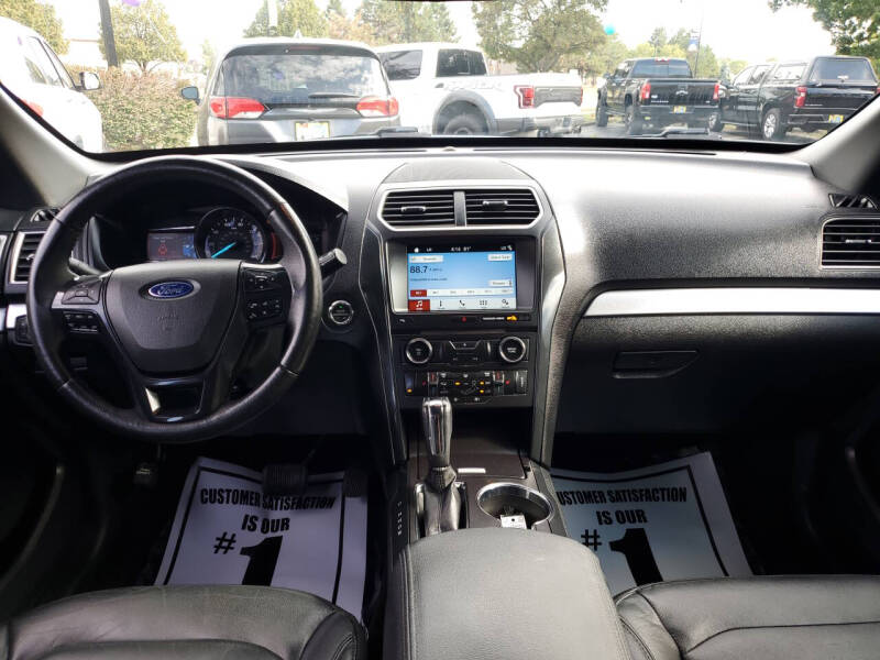 2017 Ford Explorer XLT